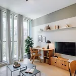 Apartment Armona - 2 Bedrooms And Pool In Avenidas Novas Lisbon