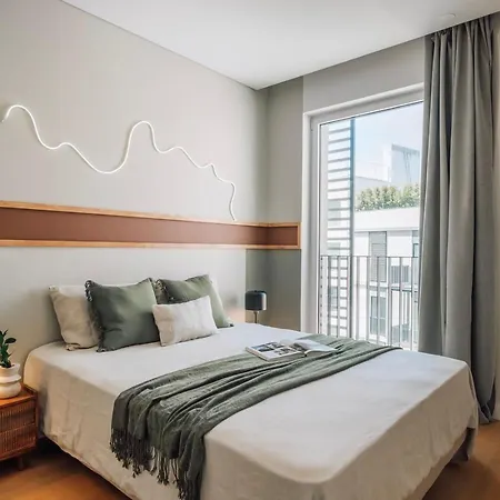 Armona - 2 Bedrooms And Pool In Avenidas Novas *