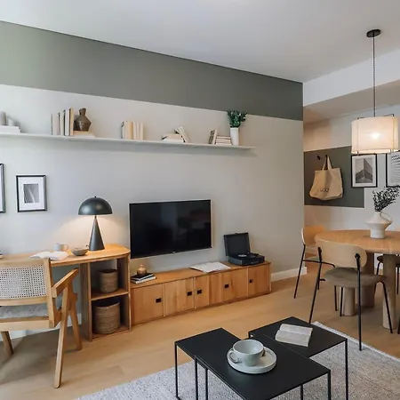 Armona - 2 Bedrooms And Pool In Avenidas Novas