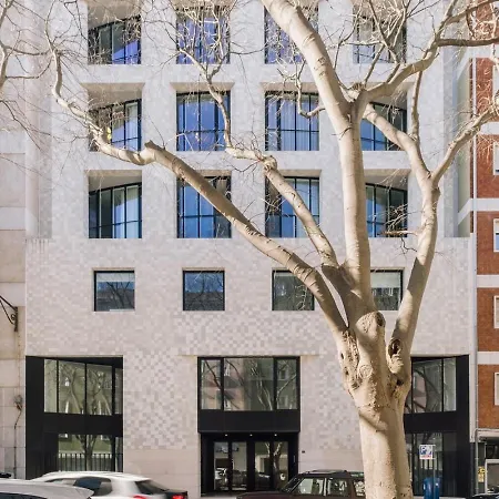 Armona - 2 Bedrooms And Pool In Avenidas Novas Lisboa