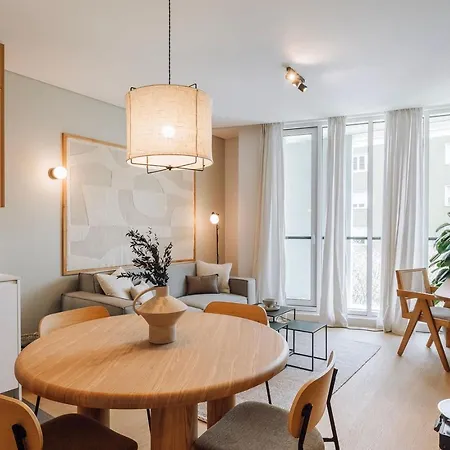 Daire Armona - 2 Bedrooms And Pool In Avenidas Novas *